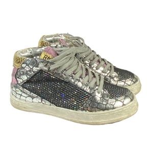 P448 Queens Mid Sneakers Size 35